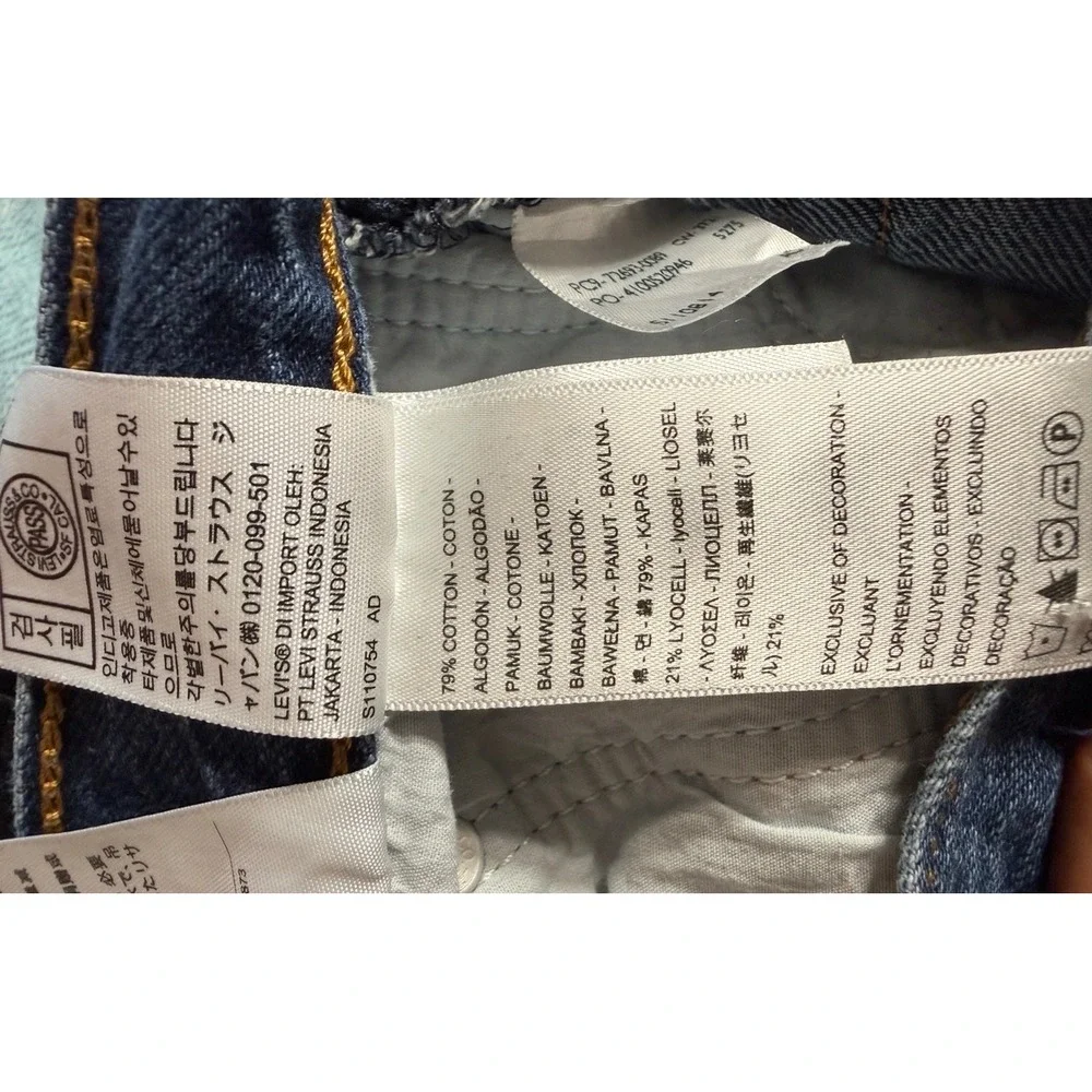 Levis Premium Ribcage Straight Ankle Jeans Blue Denim Button Fly Size 30 Big E - Picture 10 of 11